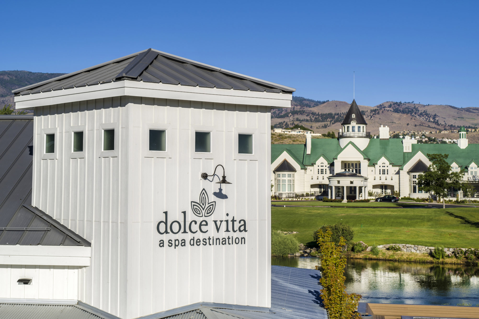 Dolce Vita Exterior